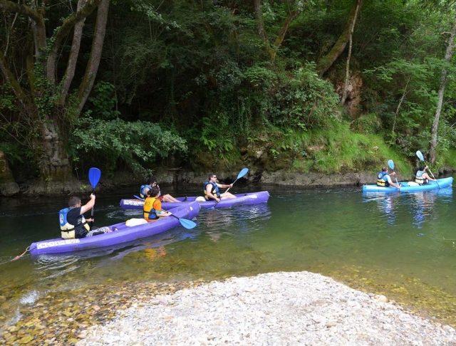  Paso ruhig am Fluss Sella